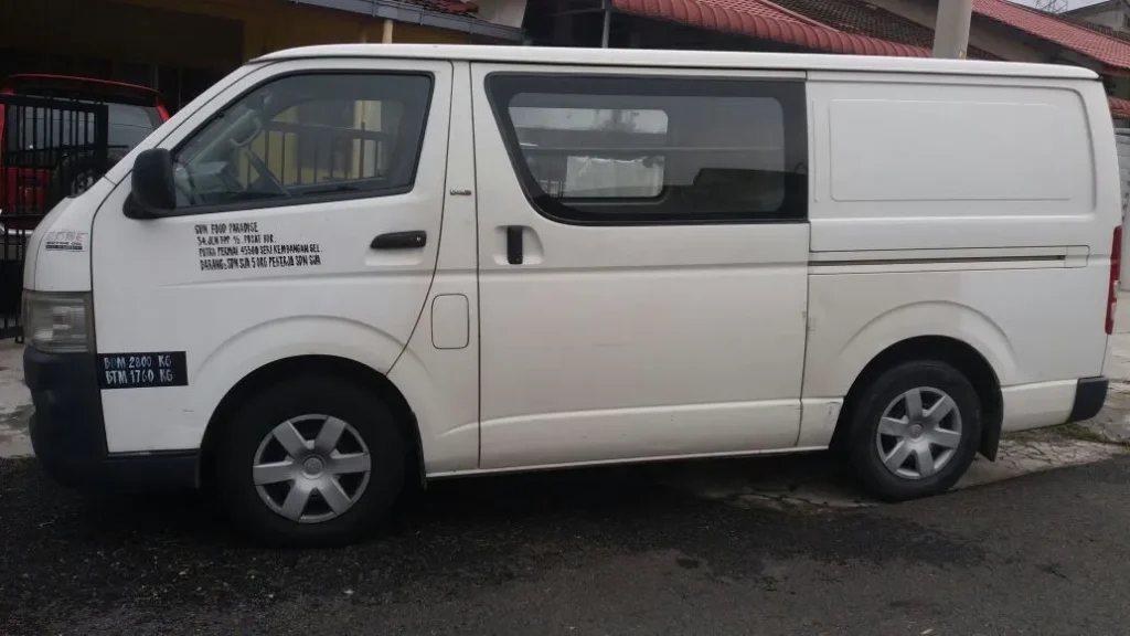 Cargo Van Rental Service in Johor Bahru